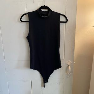 Abercrombie mock neck sleeveless bodysuit